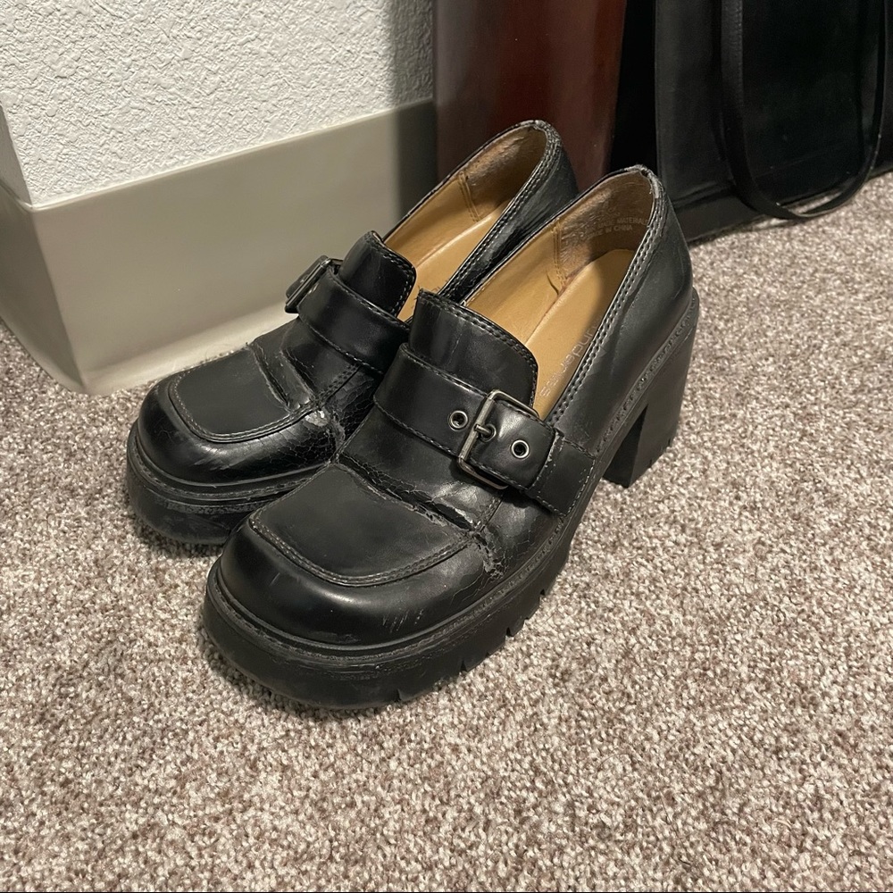 Y2K Vintage No Boundaries Chunky Platform Heel Loafers